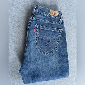 Levi women 529 curvy bootcut jeans sz 6 / 28x30 blue denim nice condition